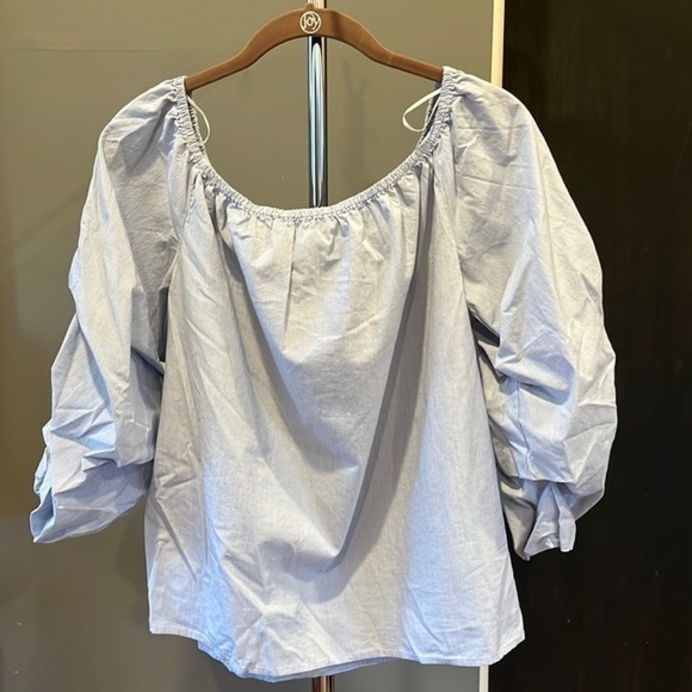 🍁🐠Portmans from Australia top with gathered puffy sleeves blue white pinstripe S